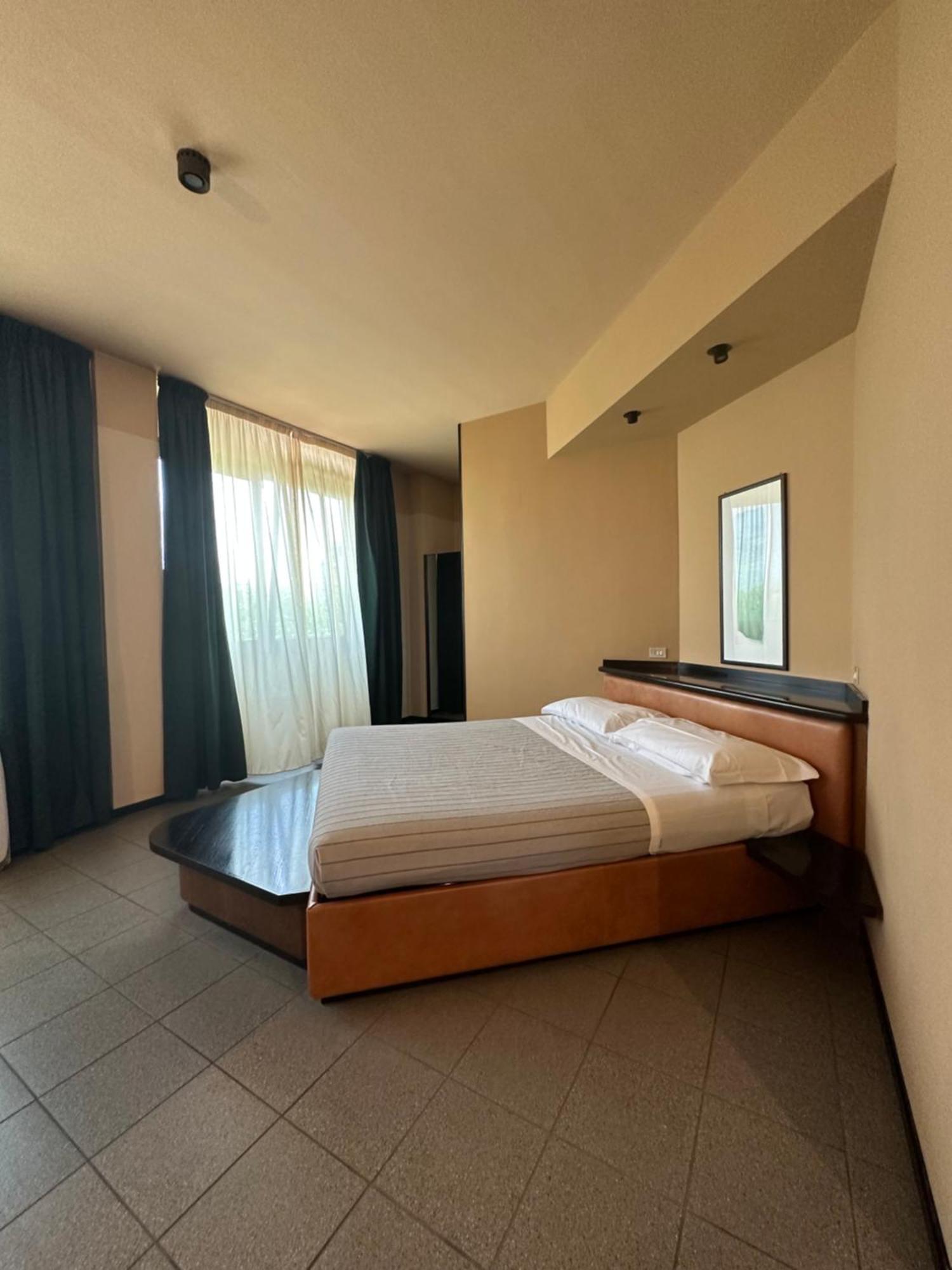 Hotel Griselda Saluzzo Exterior foto